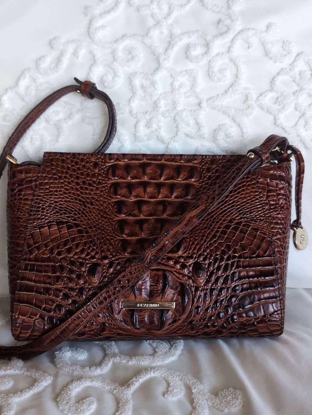 BRAHMIN  Croc-Embossed🤎 Leather Crossbody Hillary Bag Pecan Melbourne
